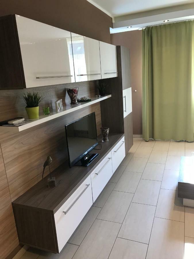 Sárvár Platina Apartman 아파트 외부 사진